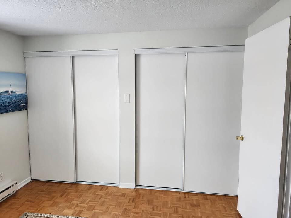 Sliding closet door replacement available - Image 2