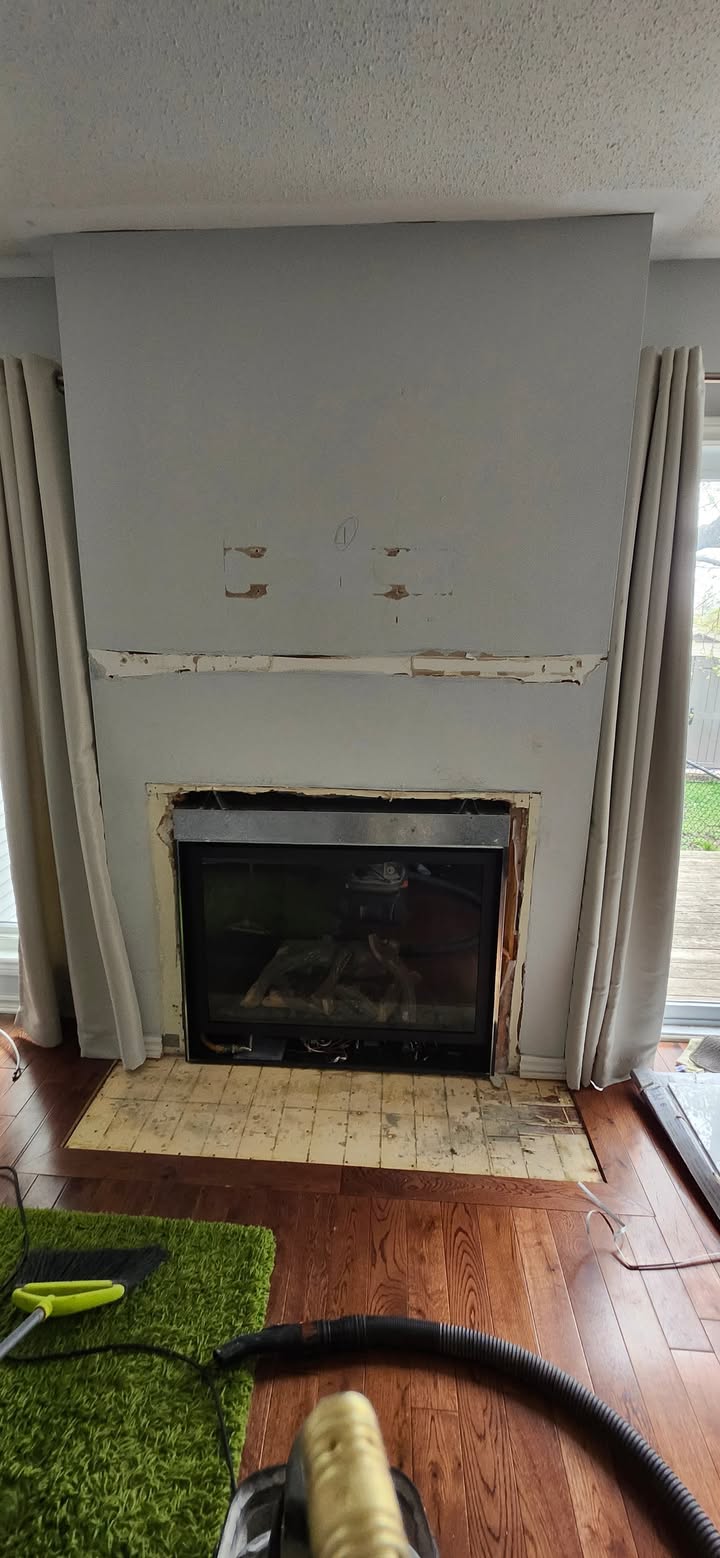 A little Saturday fireplace refresh - Image 1