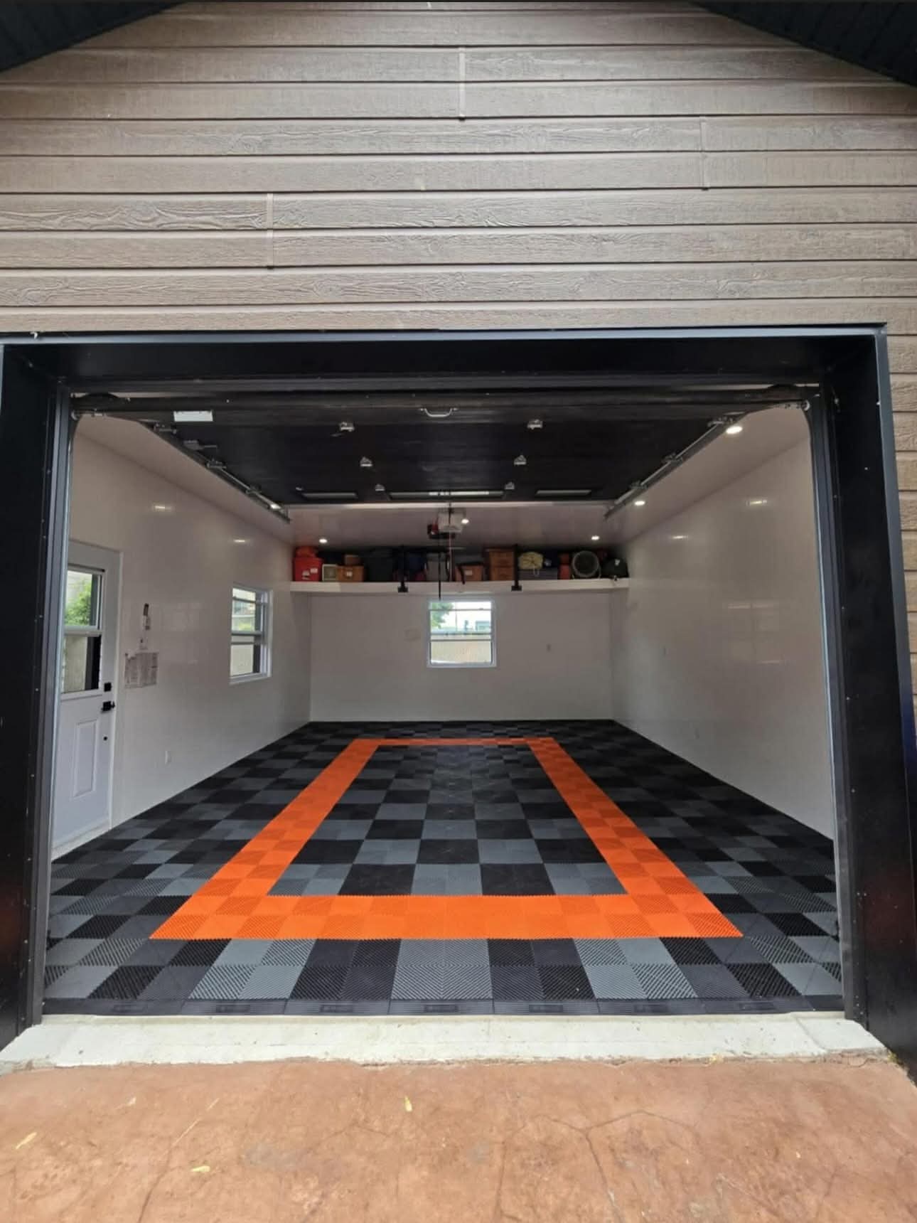 Garage doors unlimited photo 1