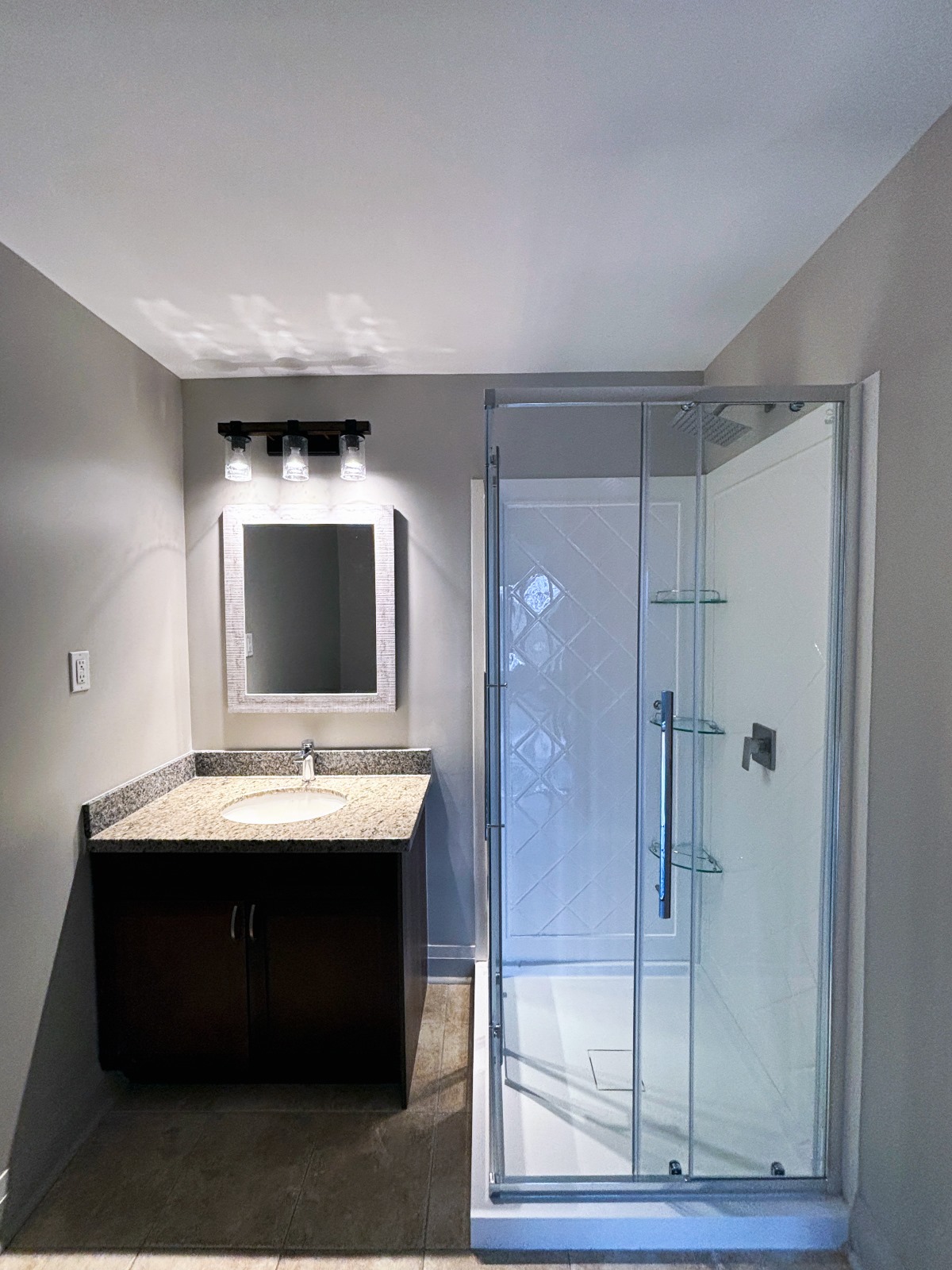 MM brothers Kitchen and bath photo 2