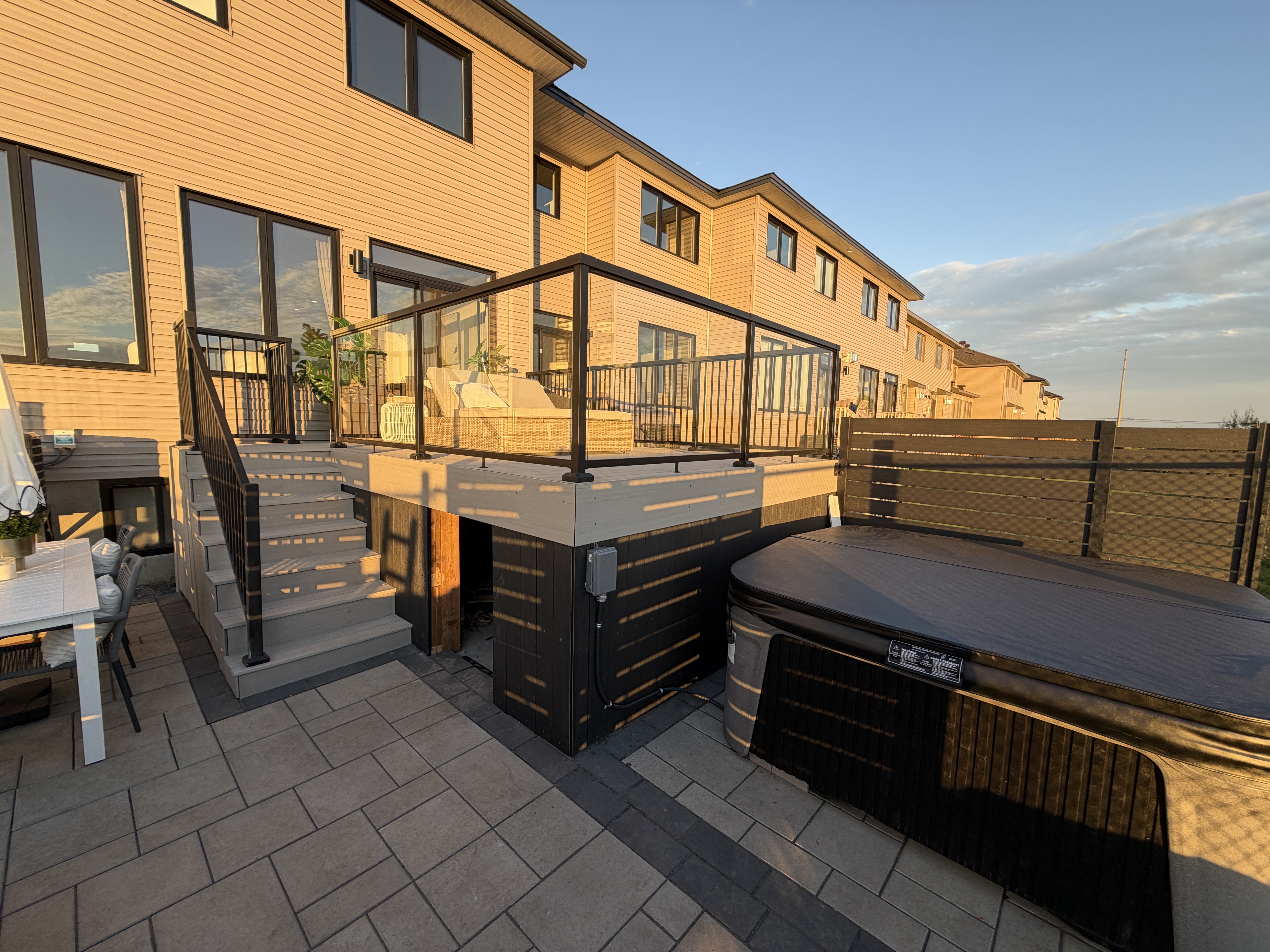 Rm modern landscaping photo 3