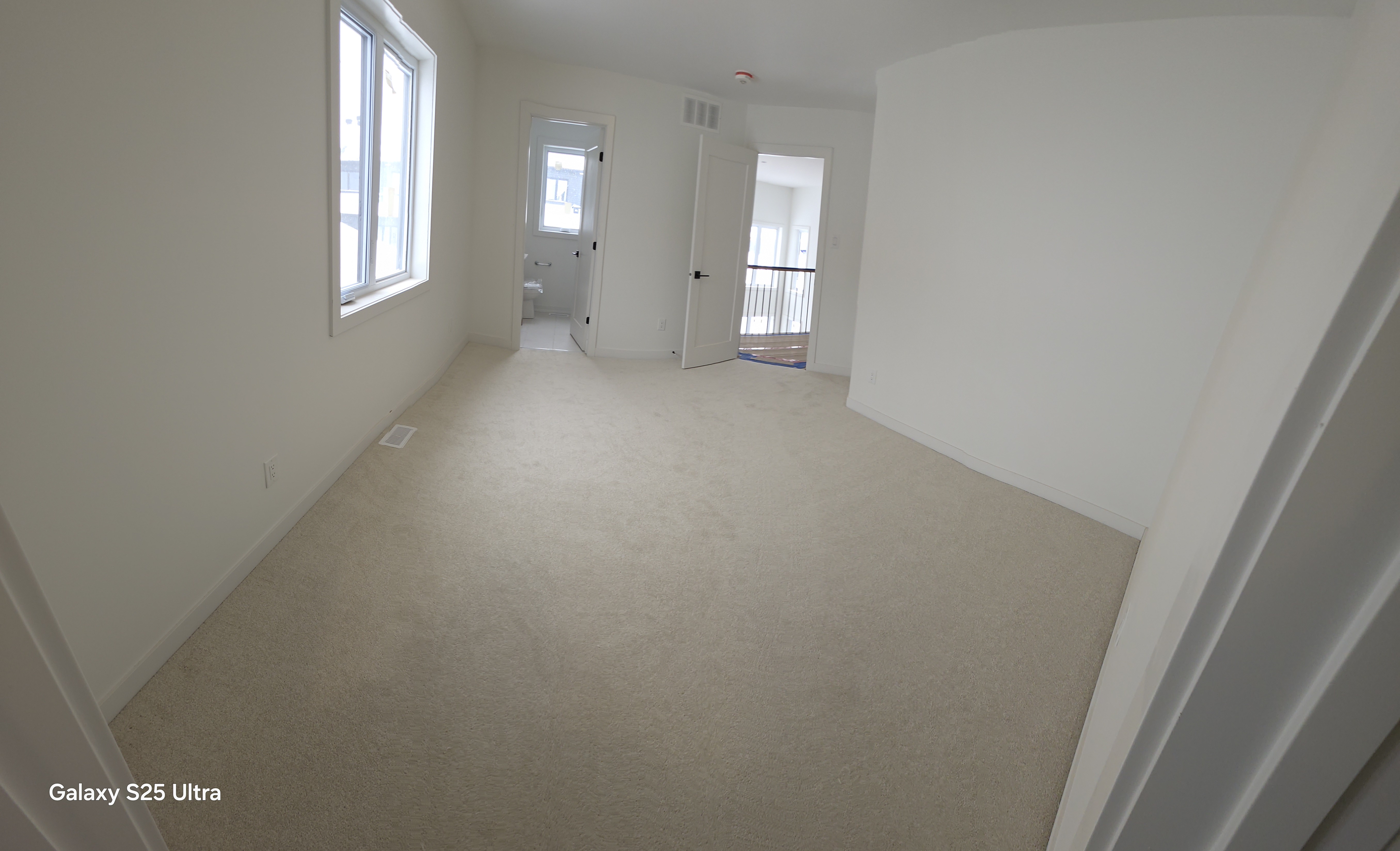 Elie The Carpet Guy Inc. photo 1