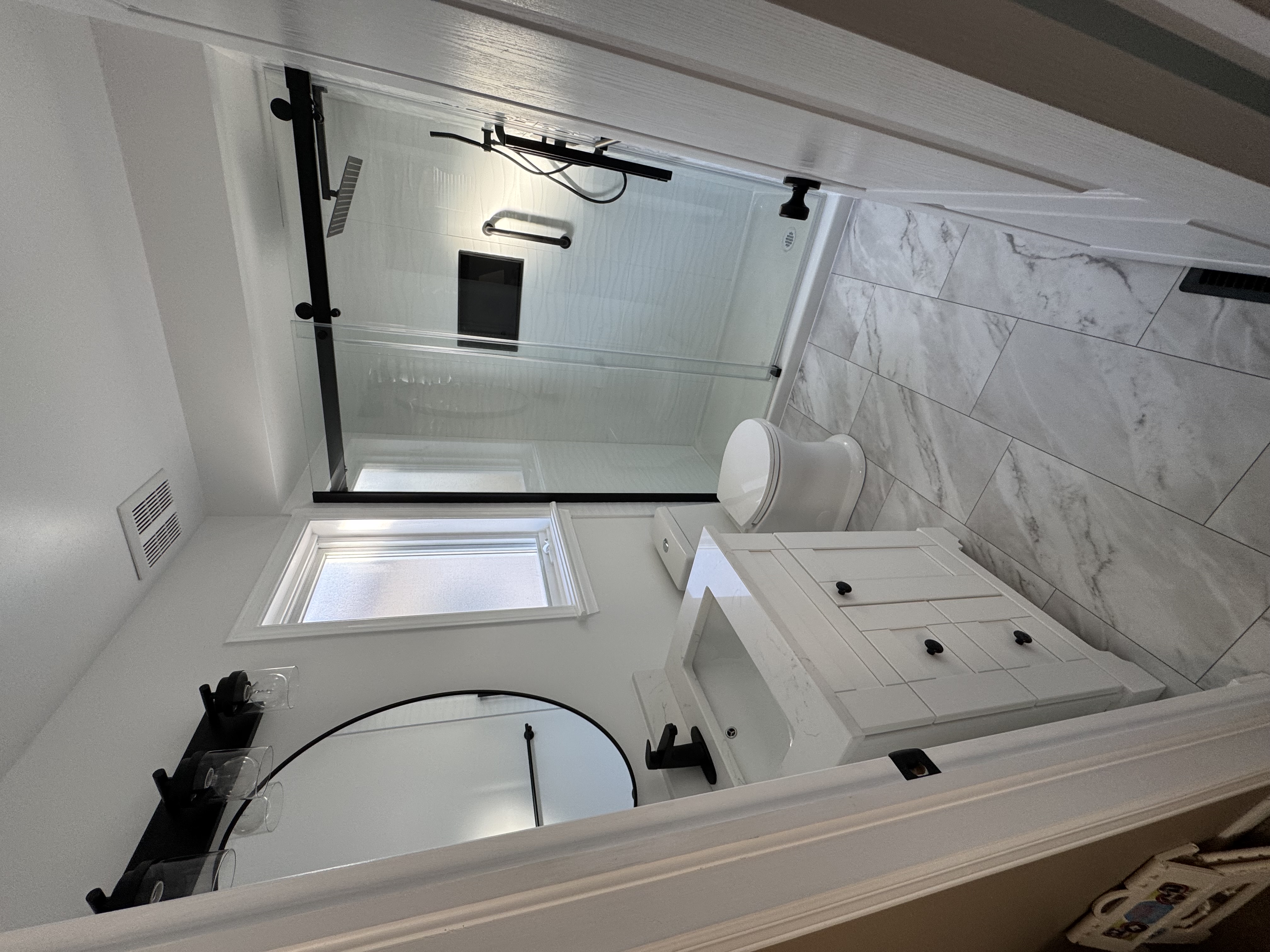 PMC renovations and construction services photo 2